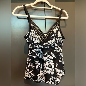 Miraclesuit Swim Top